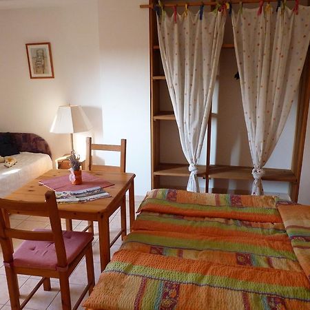 Zoldhaz Bio Panzio Hotell Gyenesdiás Eksteriør bilde